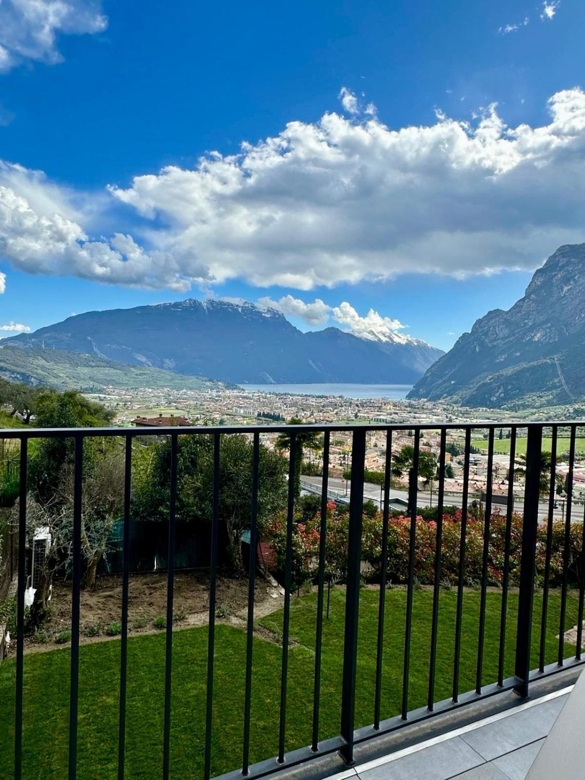 Apartmán Eco Garda Hill Tenno Exteriér fotografie