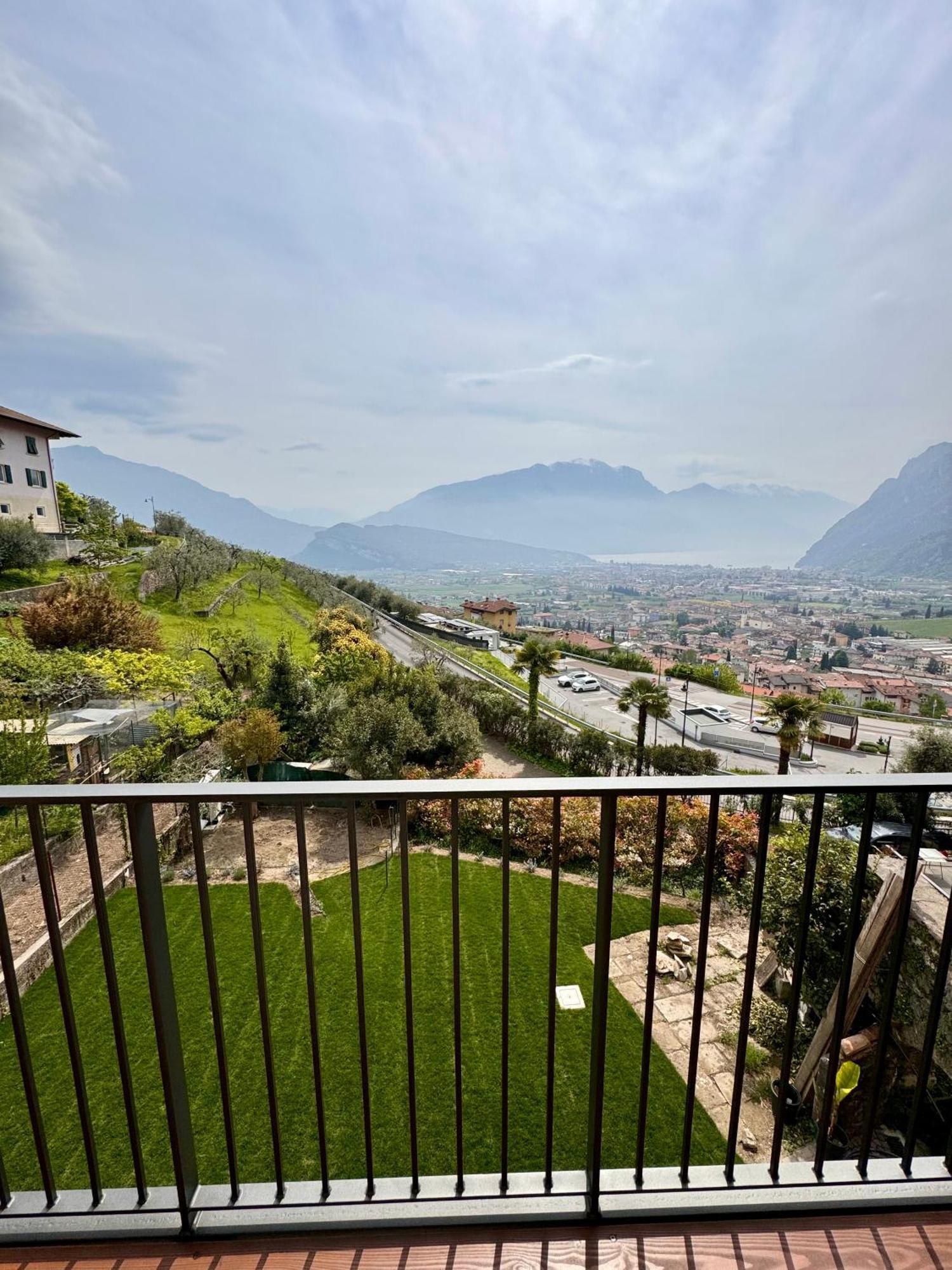 Apartmán Eco Garda Hill Tenno Exteriér fotografie