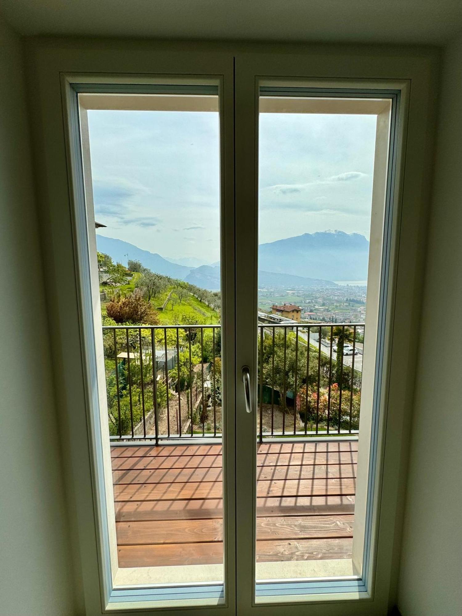 Apartmán Eco Garda Hill Tenno Exteriér fotografie