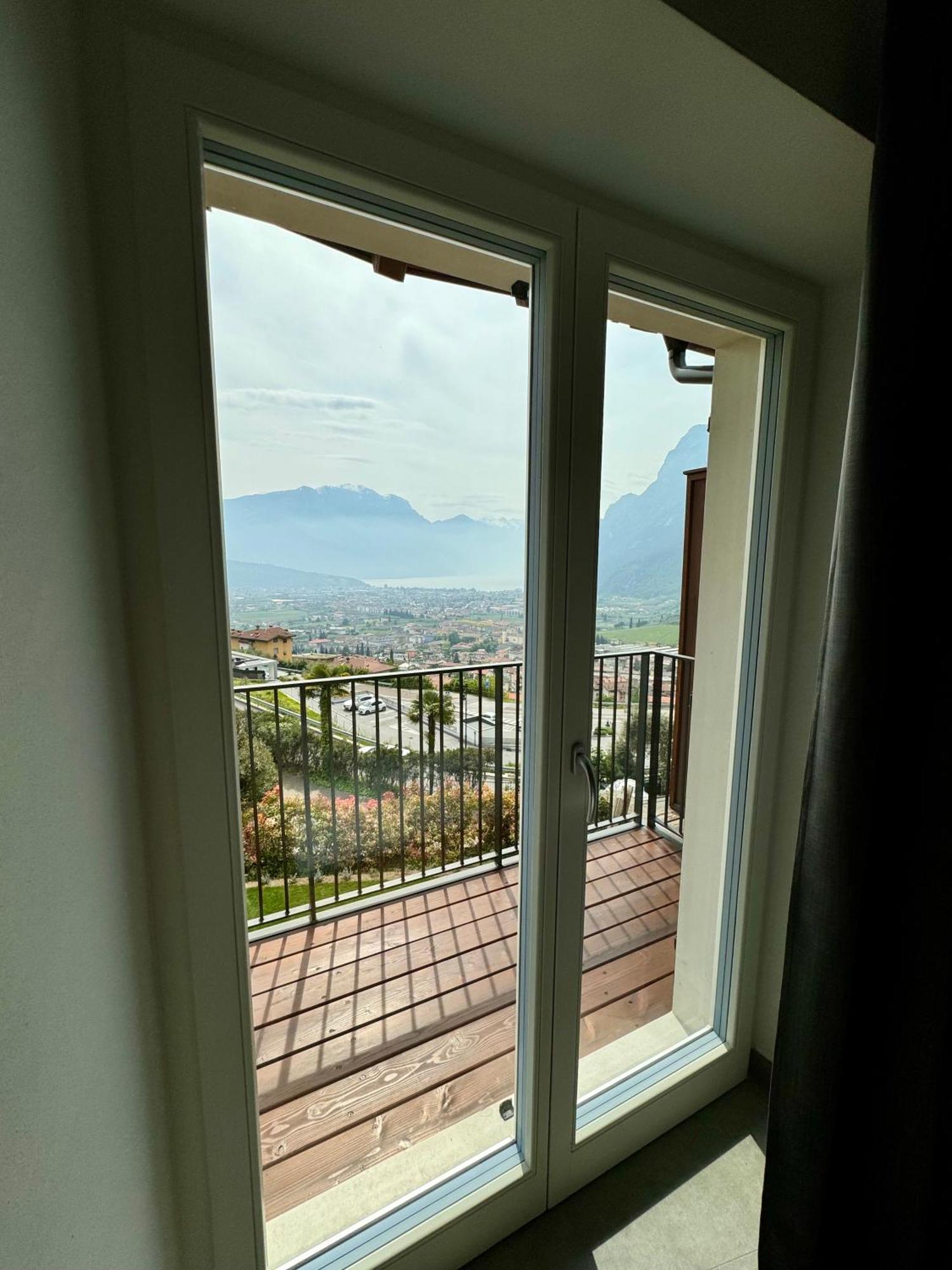 Apartmán Eco Garda Hill Tenno Exteriér fotografie
